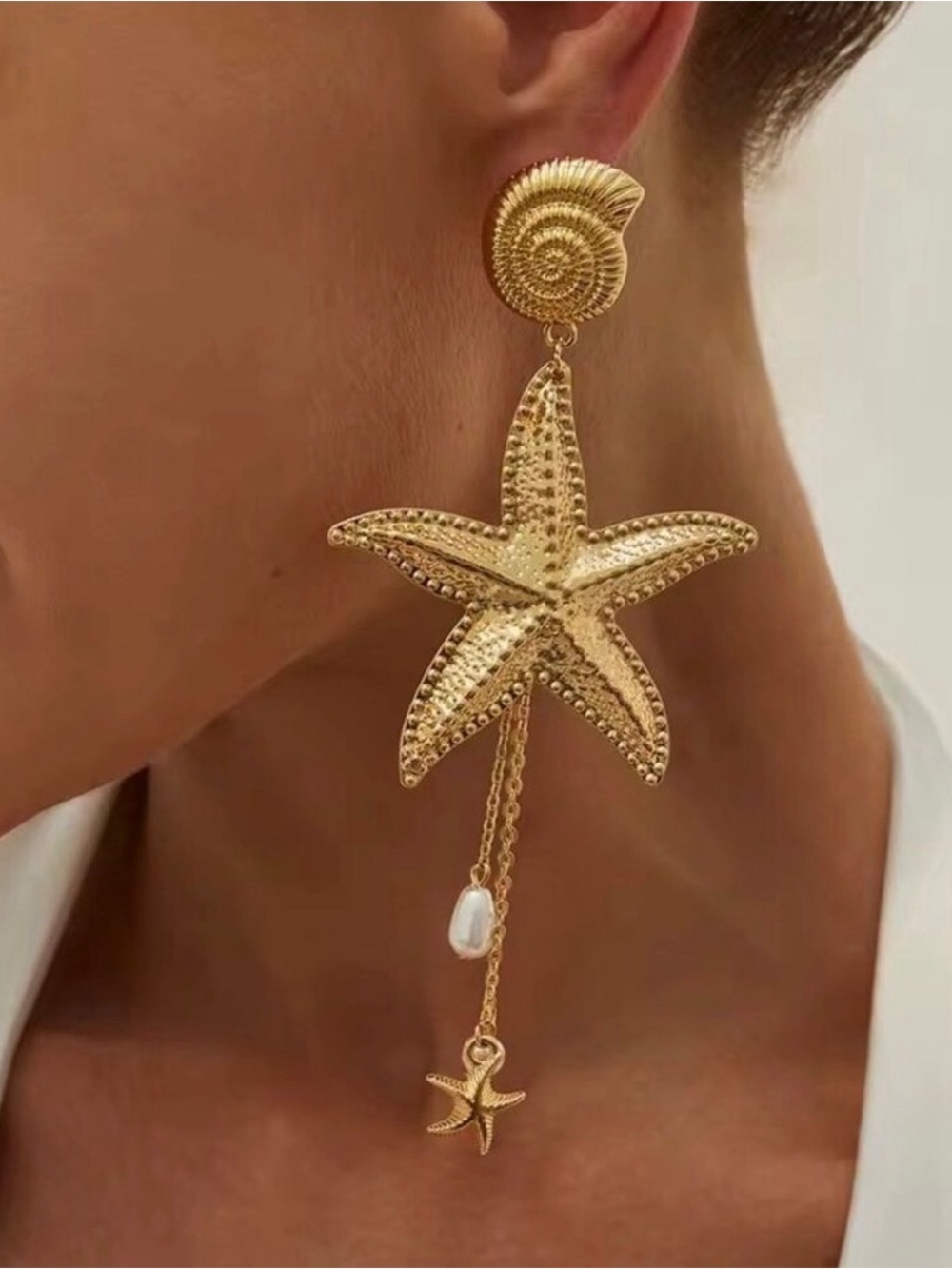 Zara Gold Tone Starfish Drop Earrings with Pearl Accent NWOT